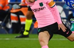 Karsa爆冷击败德国队，问鼎冠军引爆全场！的简单介绍