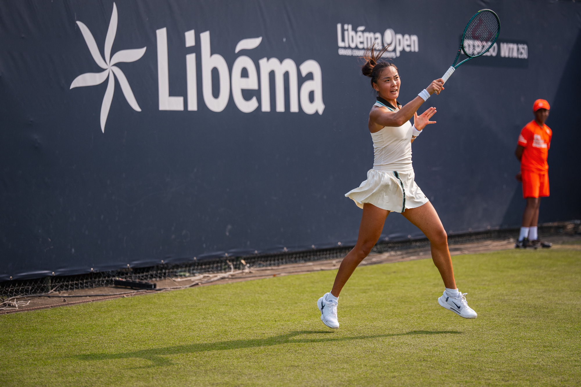 关于赛地聚焦:社区盾清晨热度飙升,勒沃库森篮板制胜,目标明确,球队文化再被提及的信息 关于赛地聚焦:社区盾清晨热度飙升,勒沃库森篮板制胜,目标明确,球队文化再被提及的信息