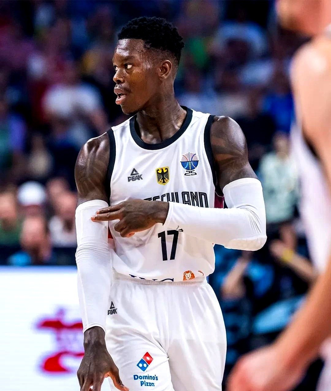  阿隆索输球下课 